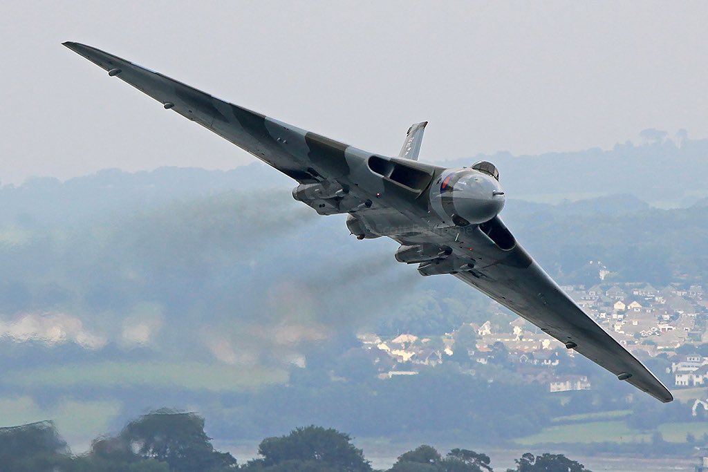 XH558 at low-level…..