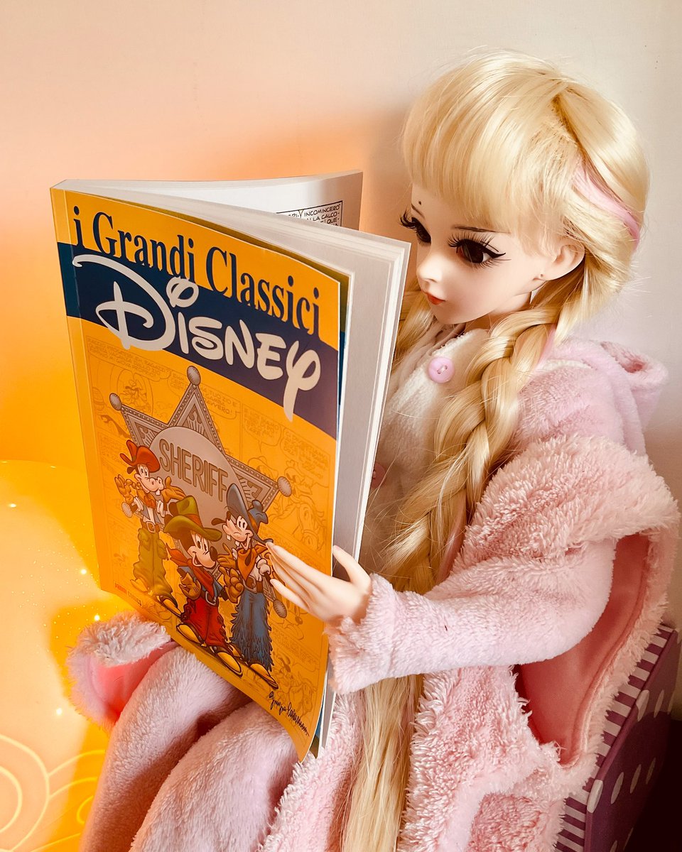 hermioneblk's tweet photo. I grandi classici Disney 99

#Disney
#dolls
#comics 
#fumetti
#Hermio 
#photography https://t.co/JSkOquvX26