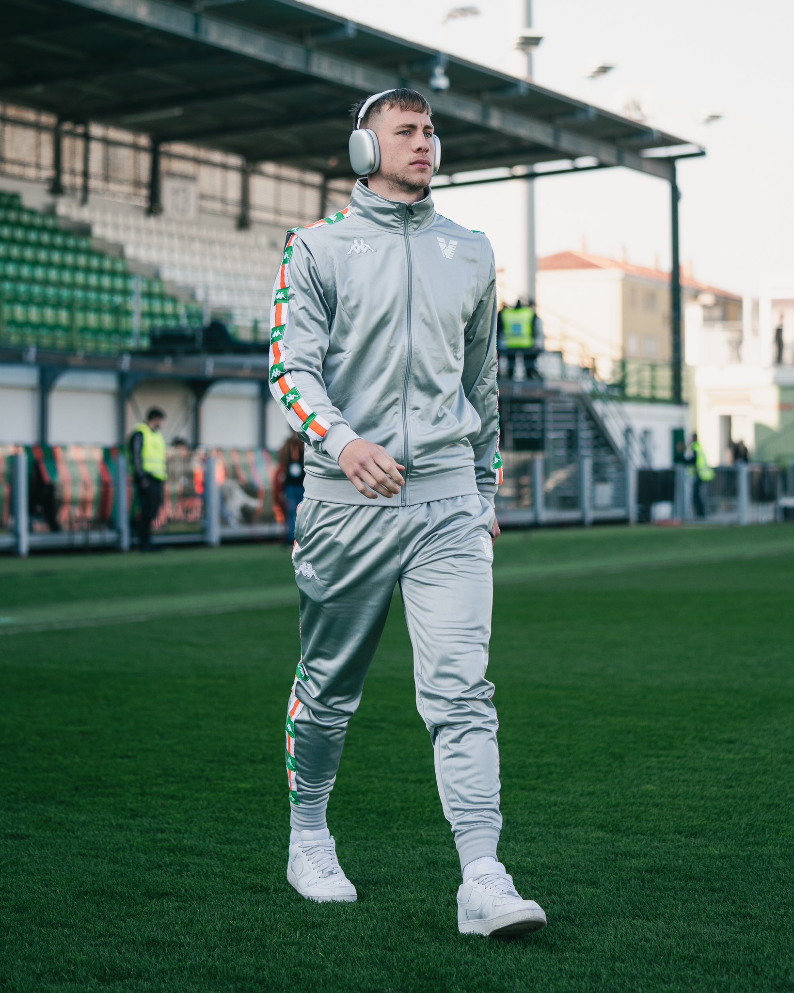 Classic Football Shirts on X: 