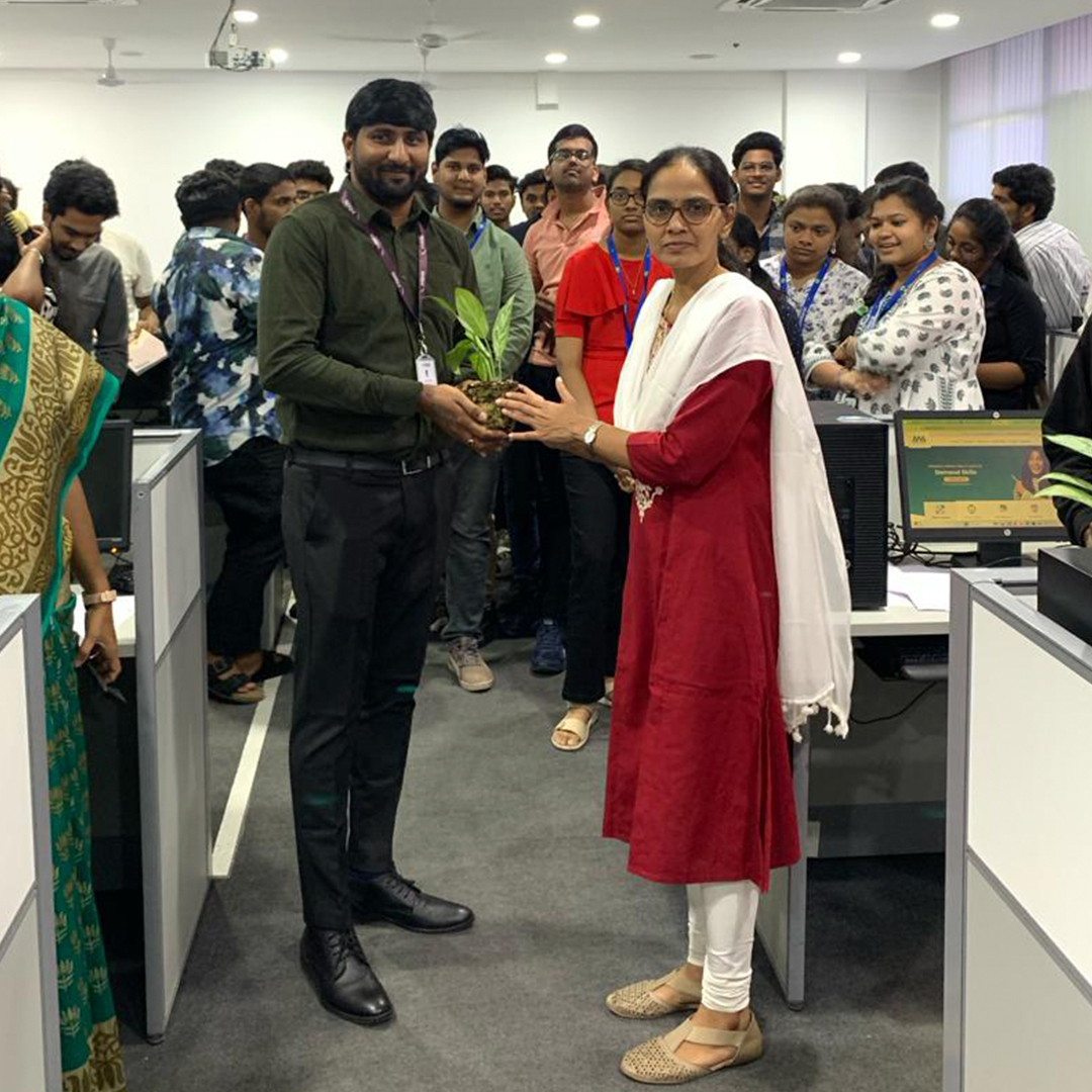 Acewebacademy's tweet image. Workshop is conducted by AWA on SEO at St. Mary&apos;s college

Learn the secrets to boost online visibility, drive traffic, and dominate search engine rankings. 💻 Don&apos;t miss out on this opportunity for top-notch software training! For the best in the business, join Ace Web Academy.