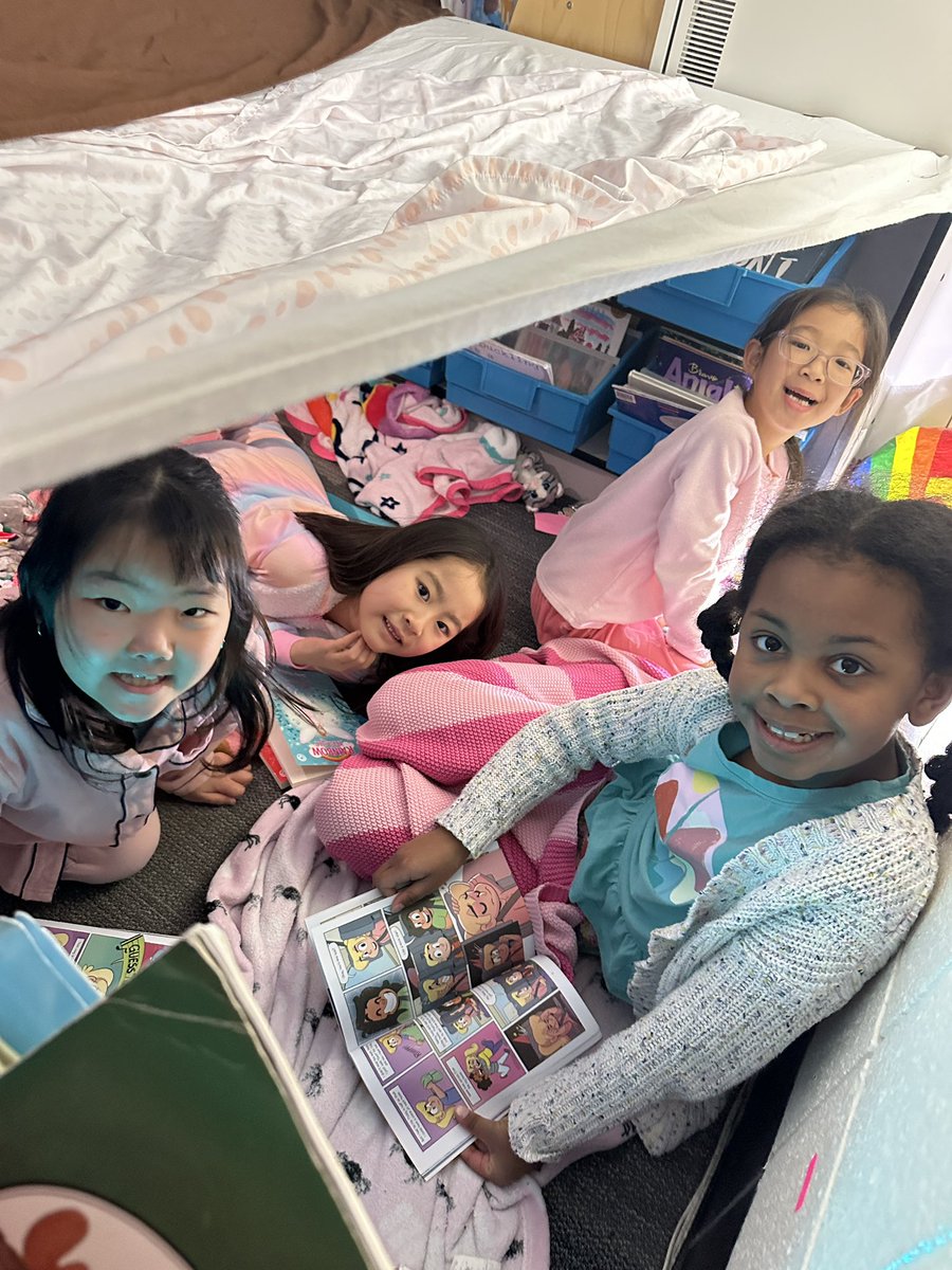 Musa2nd's tweet image. Making memories at Camp Musa today! Celebrating March is Reading Month with cozy reading and friends! @NoviParkview