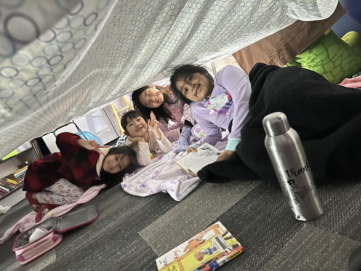 Musa2nd's tweet image. Making memories at Camp Musa today! Celebrating March is Reading Month with cozy reading and friends! @NoviParkview