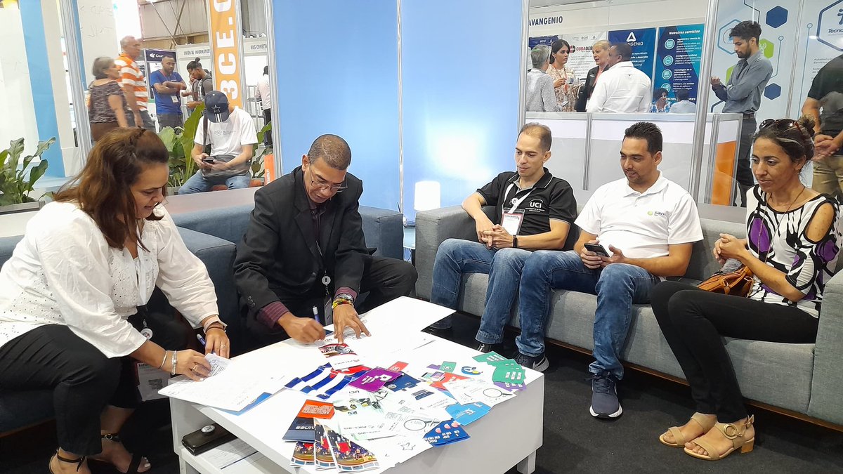 universidad_uci's tweet image. Durante esta semana sesionó la Convención y Feria Internacional #Informática2024, donde participó nuestra Universidad junto al @PCTHabana_3CE y @KAINOSSA, compartiendo conocimientos, creando alianzas y presentando productos y servicios. #SomosUCI #PorUnaSociedadDigital @raydelmp