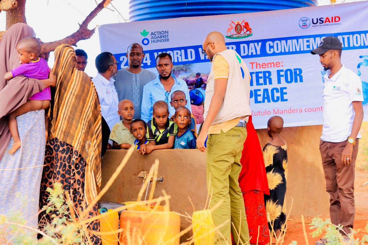 ACFinKenya's tweet image. To mark #WorldWaterDay2024, our team in Mandera launched nine newly rehabilitated water points. This has increased #water accessibility for both livestock and human use and in turn contributed to the peaceful coexistence of bordering communities. (Supported by @USAIDSavesLives)