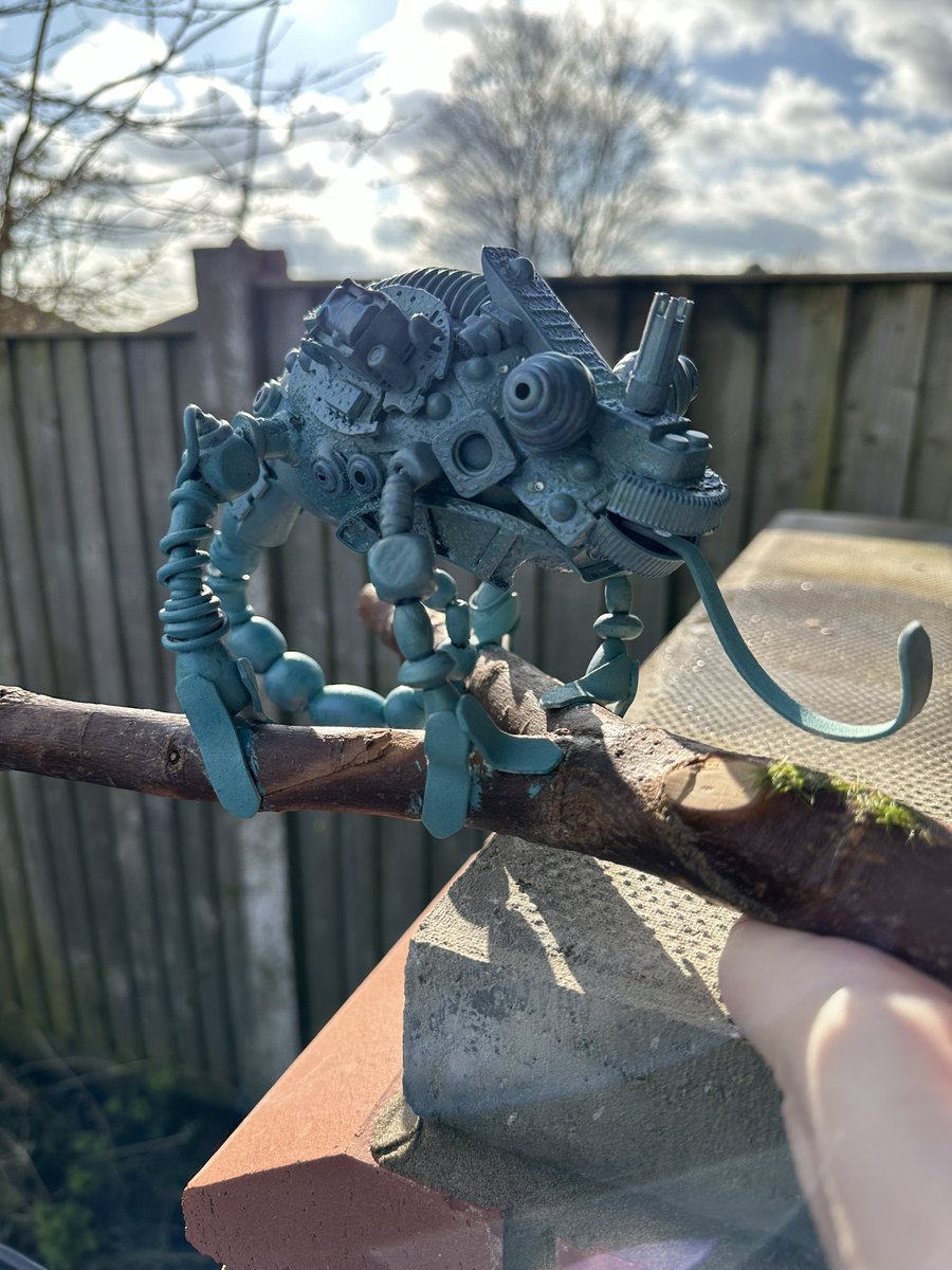 Noseytoes's tweet image. My next scratch build out of recycled items, a junk Chameleon #Friday #scratchbuild #Animals #Chameleon