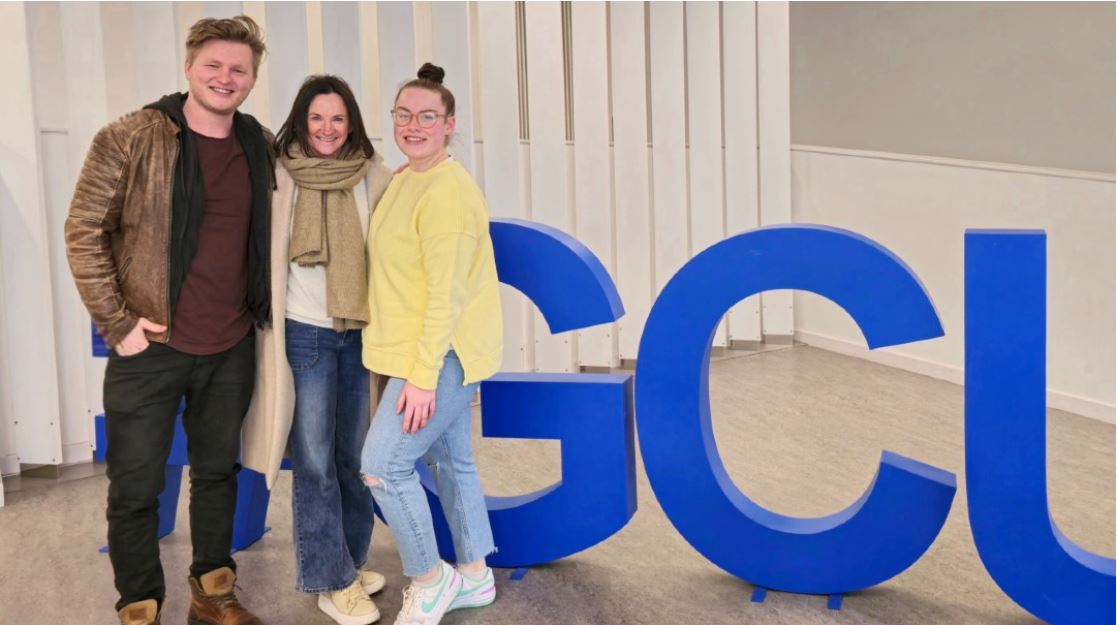 NHSLanarkshire's tweet photo. South Lanarkshire University Health and Social Care Partnership (HSCP) has recently hosted three students as part of a wider collaboration exploring innovation in health and care. https://t.co/bJZoE1zit7 https://t.co/jWi6LuLRNF