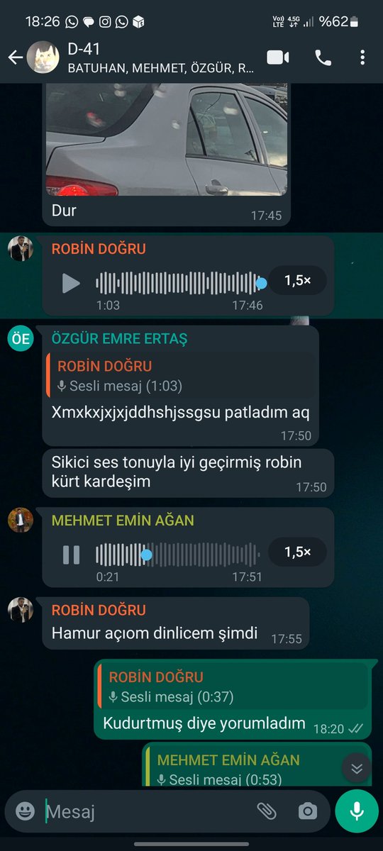 Hamur açıom dinlicem mi.?. ne yani bu elinin hamuruyla tweet falan da atıyordur günümüz erk*kleri.... <a href="/emingeldi/">Emin</a> <a href="/burdaozgurdegil/">Özgür</a>