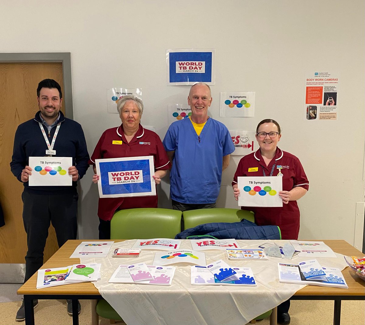 Ahead of World TB day this Sunday 24th March, TB Nurse Specialists, Respiratory Physician Dr Convery and Neal Tohani, Head of Service were in Craigavon Area Hospital today to provide more information about all aspects of Tuberculosis and the TB services available in the Trust.