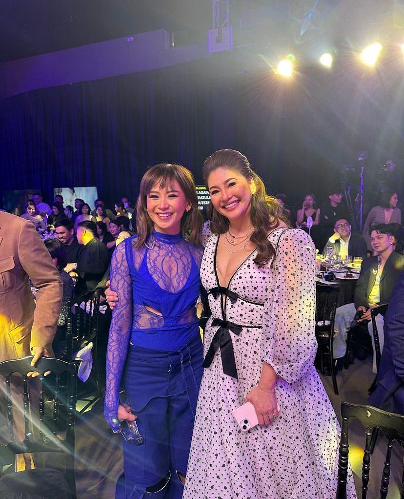 starringecka's tweet image. QUEENS. @JustSarahG @reginevalcasid 👑🫶🏻✨