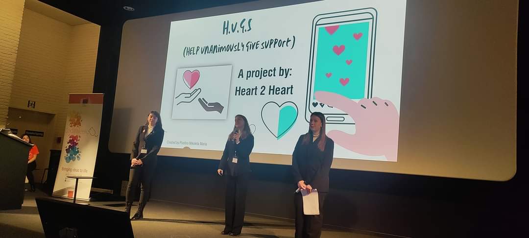 glascaris's tweet image. #codeweekHackathon Ceremony award 8/3/24 !
 It was an honor to meet the talented winners from 🇦🇱🇱🇻🇬🇷, ready to change the world with their innovative ideas!!
👏Kudos to @eirinisym and @tommaso_eun  for hosting such a fantastic event! 😊❤️ 
#codeweek @CodeWeekEU