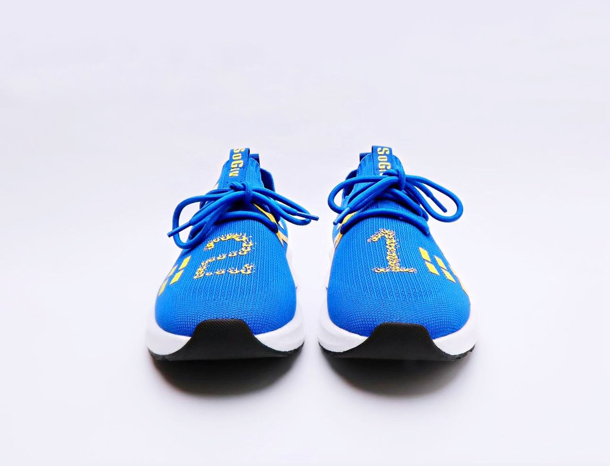 EdwardBogard's tweet photo. Perspective views. 

#SoGiv #DownSyndrome #Trisomy21 #321 #Awareness #Shoe #Footwear #Design #FootwearDesigner #NothingDownAboutIt 

Pre-order Link 🔗 
https://t.co/6Dq5rZSO5C

@DsaMemphis 
@SoGiv 👟 https://t.co/DC5RubMBJh