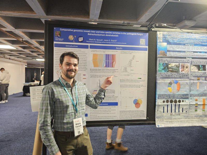 KidTrid's tweet photo. Had a fantastic time at #Fungal24 ! I’m proud to have been invited to the sessions on basal fungi and #Mycoviruses with lots of exciting research. Happy to see the interest in our projects and excited to see what comes next. #chytrid #mycovirus #Batrachochytrium https://t.co/meAuQRxMs9