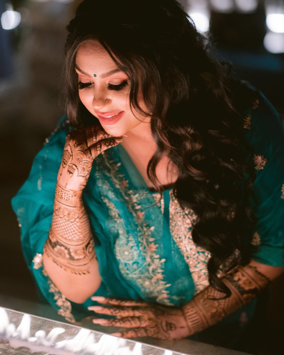 Jasleen's Mehndi Night ... #MehndiNight #PreWeddingEvents #NightPhotograph #Dreamy #BayAreaWeddingPhotographer #WedMeGood #WeddingSutra #WeddingDocumentary