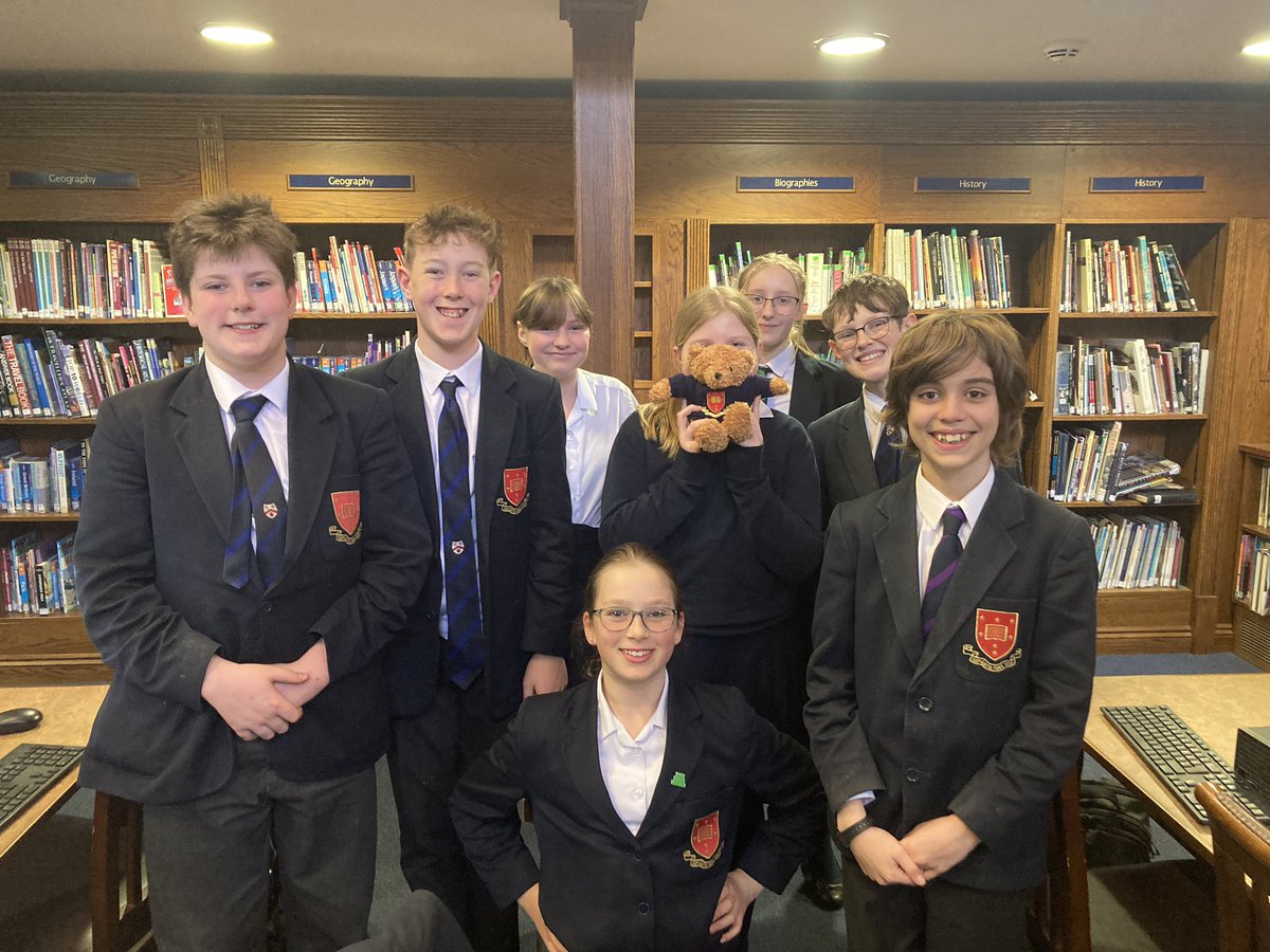 What a fantastic final event of the term! Here are the brilliant quizzers taking part in the <a href="/Literacy_Trust/">National Literacy Trust</a> National Reading Champions Quiz 📚 Introducing our mascot Trent Teddy too 🧸 #NRCQuiz2024