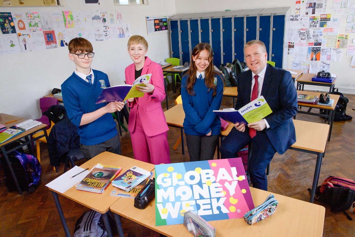 CCPCIreland's tweet photo. At the closing event of #GlobalMoneyWeek, Minister for Finance @mmcgrathtd launched a new @MABSinfo  report about the attitude of young people in Ireland towards money.

Read the report's key findings: https://t.co/WMSmwAXIis

📍 Photos in @DeerparkCBS in Cork City.

#GMW2024 https://t.co/D9HxhBhYfe