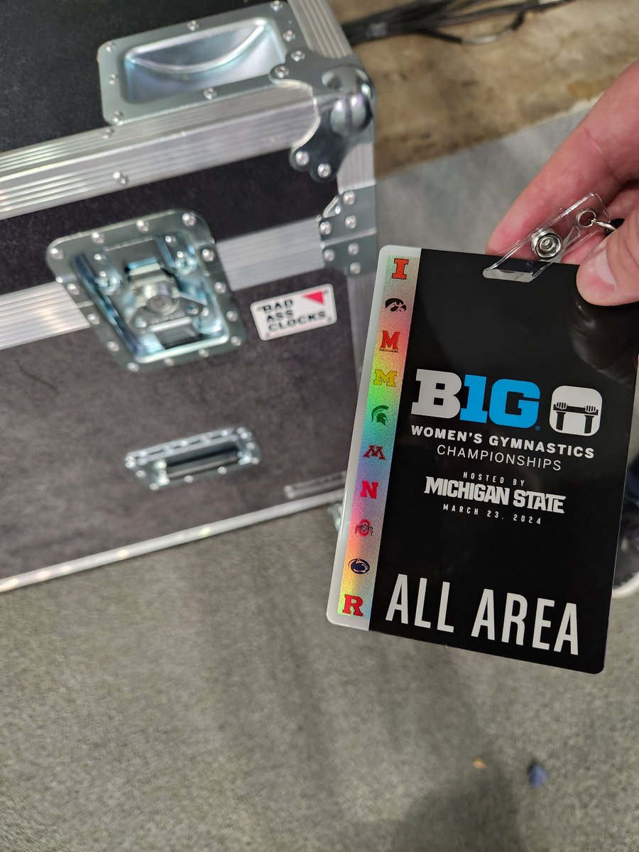 badassclocks's tweet photo. BAD ASS CLOCKS at B1G Gymnastics? You bet! https://t.co/ULrLE24Nze