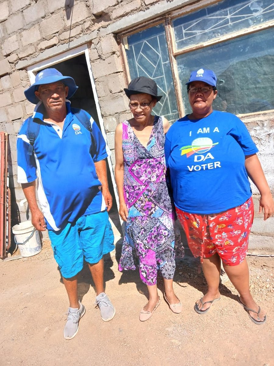 DA_NCape's tweet photo. 🔵Your vote can make the difference! You can choose more decay and regression or you can choose to rescue the Northern Cape!

The DA is at work in #Namaqualand

Make sure that you save the date - your future depends on how you vote on 29 May!
#RescueSA
#MakingtheNCBlue https://t.co/pb0Xd0LE1a