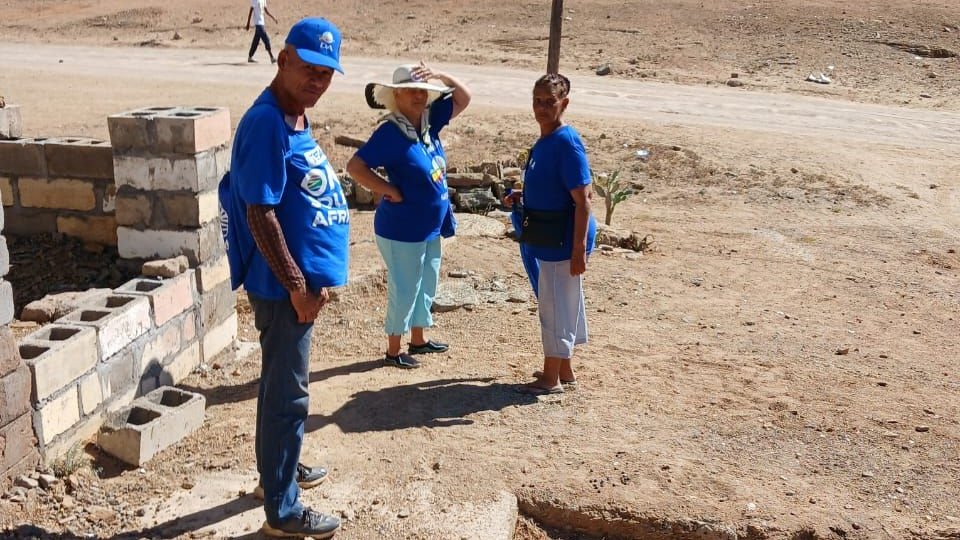 DA_NCape's tweet photo. 🔵Your vote can make the difference! You can choose more decay and regression or you can choose to rescue the Northern Cape!

The DA is at work in #Namaqualand

Make sure that you save the date - your future depends on how you vote on 29 May!
#RescueSA
#MakingtheNCBlue https://t.co/pb0Xd0LE1a