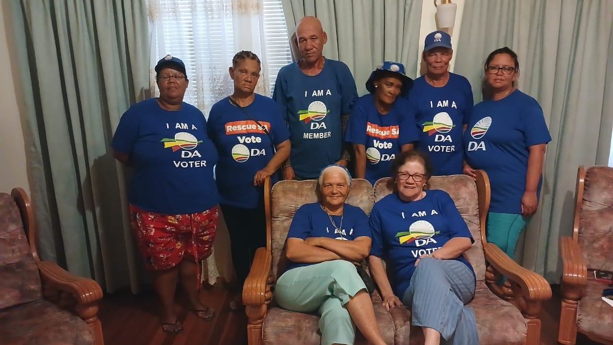 DA_NCape's tweet photo. 🔵Your vote can make the difference! You can choose more decay and regression or you can choose to rescue the Northern Cape!

The DA is at work in #Namaqualand

Make sure that you save the date - your future depends on how you vote on 29 May!
#RescueSA
#MakingtheNCBlue https://t.co/pb0Xd0LE1a