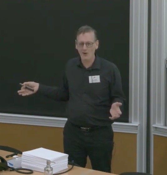 Bibli_CIRM's tweet photo. 🆕🎬Combinatorics on  words
Currie, James D. (2024). A reasonably-sized morphism giving Abelian critical exponent less than 2. CIRM. Audiovisual resource
https://t.co/sUM55lXp2A
@_CIRM #Maths #conference #video #Combinatorics #FormalLanguage https://t.co/qdFzvdZg6k
