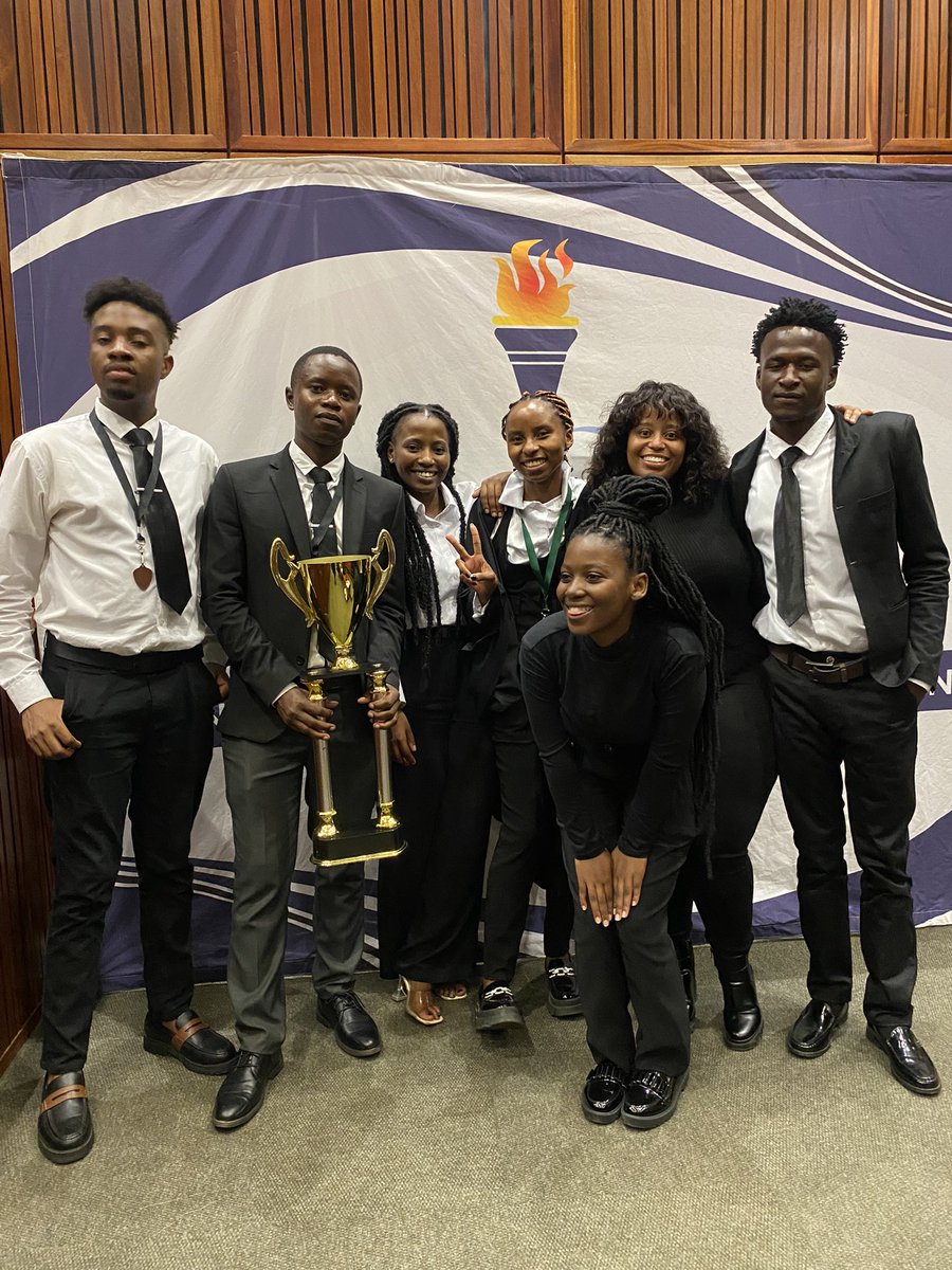 kgopotjo_lebepe's tweet photo. The late nights &amp; work paid off. 🫱🏾‍🫲🏿 The 1st annual UNISA BLA(sc) Moot Court and I had the pleasure to train these amazing UNISA Law students as a UNISA alumni myself.

An amazing feeling to see the students do so well. The future of our the legal fraternity is in good hands. ⚖️ https://t.co/0N6VMJceW9