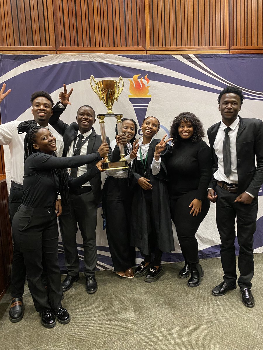 kgopotjo_lebepe's tweet photo. The late nights &amp; work paid off. 🫱🏾‍🫲🏿 The 1st annual UNISA BLA(sc) Moot Court and I had the pleasure to train these amazing UNISA Law students as a UNISA alumni myself.

An amazing feeling to see the students do so well. The future of our the legal fraternity is in good hands. ⚖️ https://t.co/0N6VMJceW9