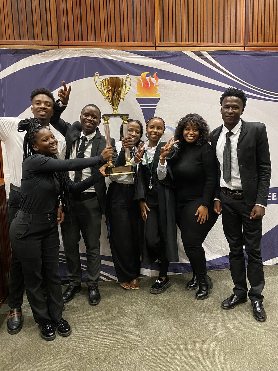 kgopotjo_lebepe's tweet photo. The late nights &amp; work paid off. 🫱🏾‍🫲🏿 The 1st annual UNISA BLA(sc) Moot Court and I had the pleasure to train these amazing UNISA Law students as a UNISA alumni myself.

An amazing feeling to see the students do so well. The future of our the legal fraternity is in good hands. ⚖️ https://t.co/0N6VMJceW9