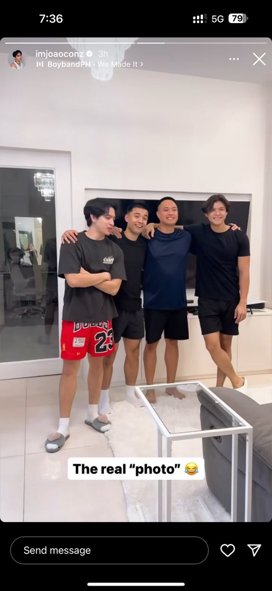 InternatioNIEL1's tweet photo. HAHAHAHA  cutie! salamat sa pag edit

@Niel_TheFourth @imjoaoconz @boyband_tristan @rusreymusic 
ford https://t.co/g94kDXlack