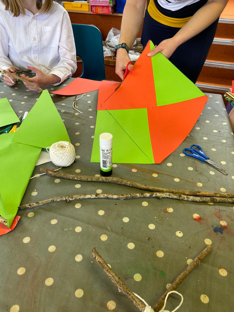 Today, Shining Stars made kites using sticks they had collected on a recent trip to the woods