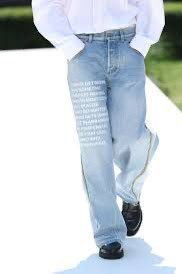 Lara Tutton tweet media