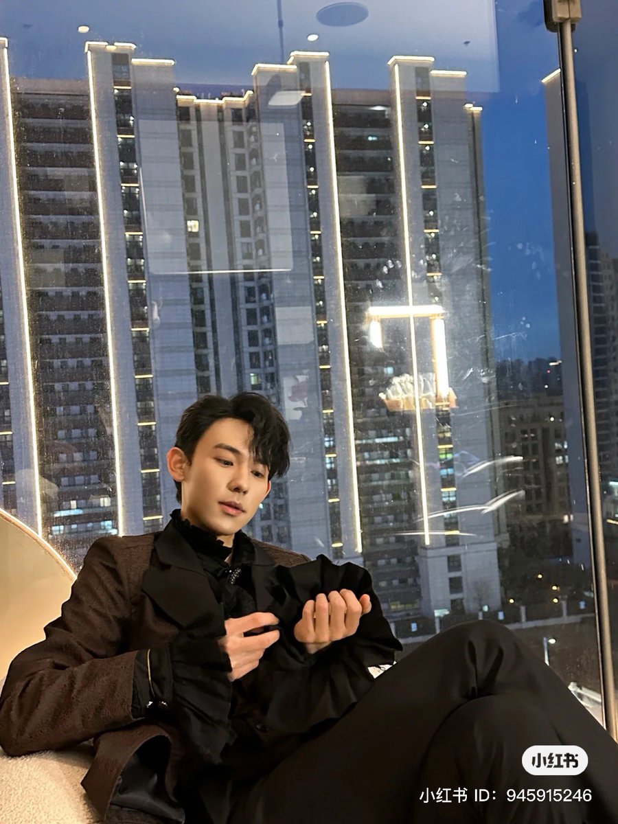 dramapotatoe's tweet photo. #JiangYiming bids farewell to #EveryoneLovesMe https://t.co/8no7EIc2MM