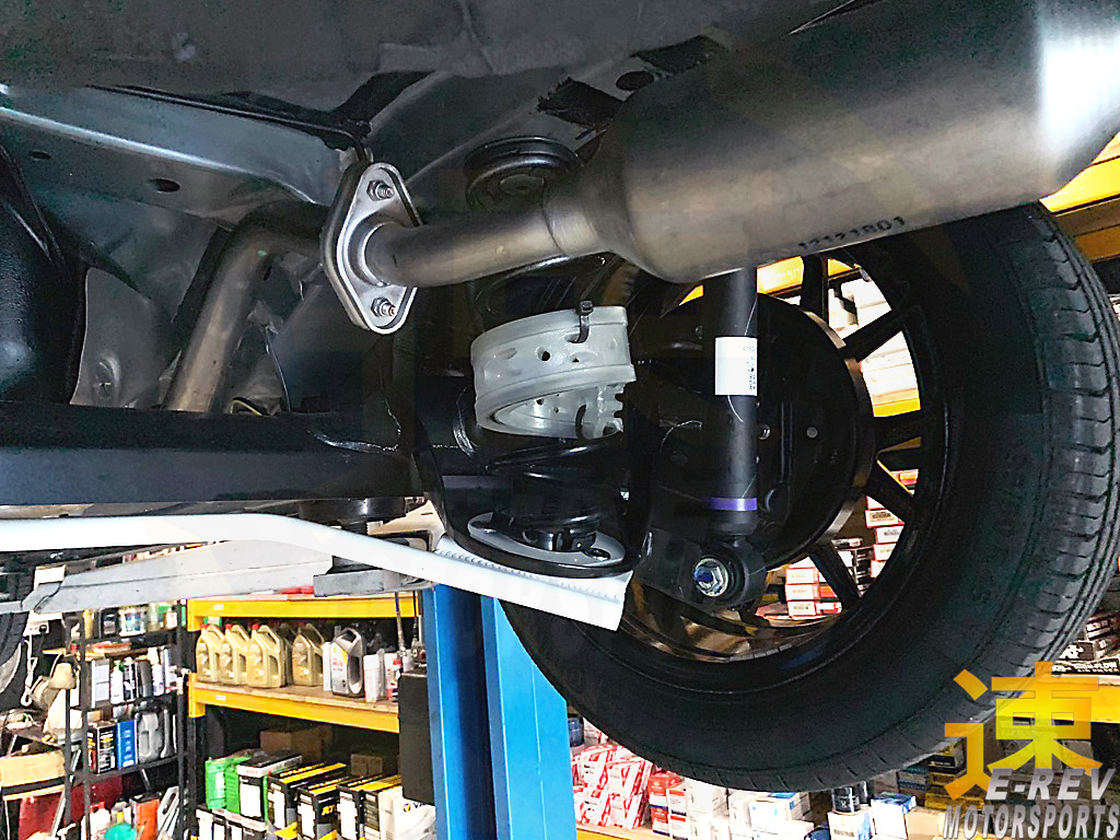 spc_76's tweet photo. Car spring stiffeners, also known as spring spacers or spring assisters, are used to increase the stiffness of the suspension system in a vehicle. 

#SpringStiffener #springbuffer #Springcushion #suspensionbuffer #SuspensionCushion #carsafety https://t.co/cFMHySrFab