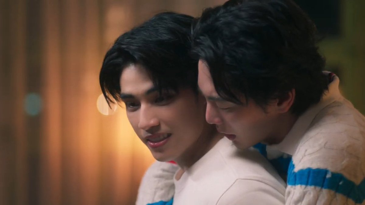 up2_power's tweet image. ฉากที่บ้านโจสวย มู้ดดี ริมแม่น้ำเจ้าพระยา
สถานที่จริงคือโกดังร้าง

#MystandinOfficialTrailer
#iQIYI #iQIYIOriginal 
#MyStandin #ตัวนายตัวแทน 
#uppoompat #poompps