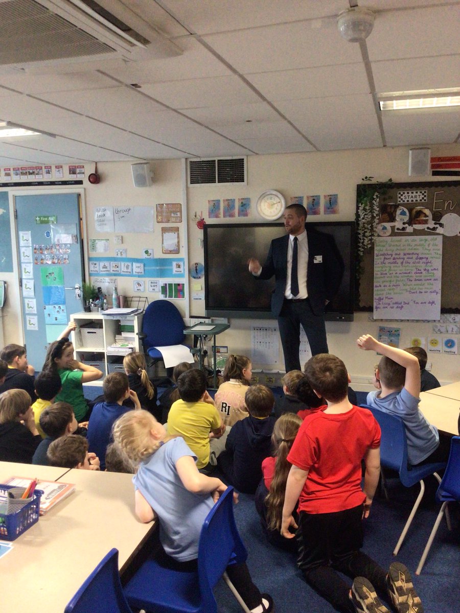 Year4_GV's tweet photo. This week we have celebrated World at Work week by welcoming visitors to talk all about their jobs. Today, we also dressed as what we would like to be when we grow up #Aspirations #Dreams https://t.co/nb0Hn1DlXT