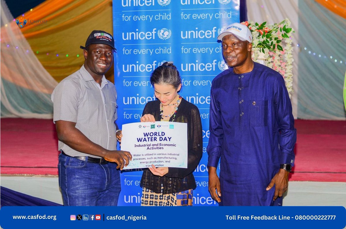 Today, we collaborated with the Association of Nigerian Authors (ANA) with support from @UNICEF_Nigeria to commemorate World Water Day with the theme 'Water for Peace'. The event featured schoolchildren debating on the...1/2
#WorldWaterDay2024  #CleanWaterForAll  #waterforpeace