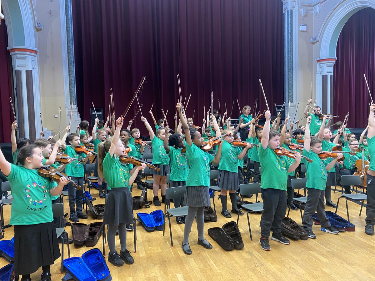 Well done to Year 3 for their wonderful In Harmony sharing today and showing off the new notes they have learned this term 🎻 @IHLiverpool