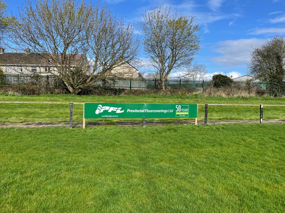 Newest addition to the pitch signage. Spaces available please contact ⁦@YoungMunsterRFC⁩