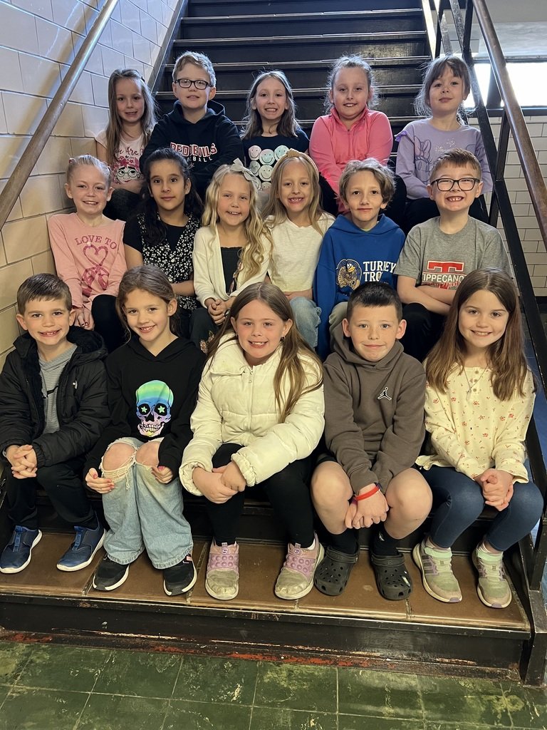 TippCitySchools's tweet photo. 👏🏼Congratulations to our Broadway Elementary Super Citizens for March. 👏🏼 #WEareTIPP  #supercitizens https://t.co/zGlidR06uj