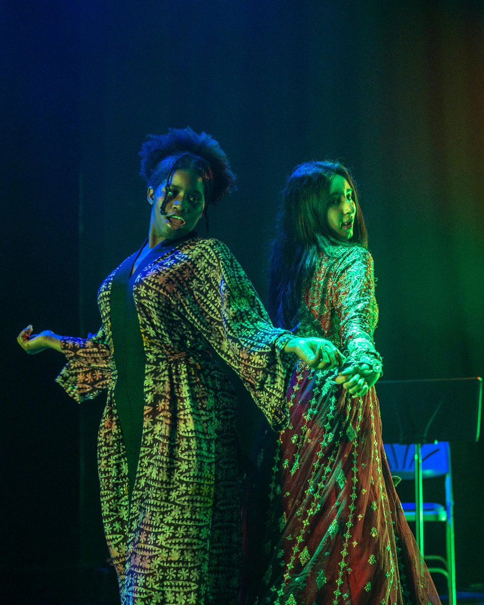 Headington Rye Oxford (@headingtonrye) on Twitter photo International Week has been great fun! The highlight of the week was of course International Evening, where the boarders put on an incredible variety show in the school theatre 🎵💃🎤
#HeadingtonCollaborative #HeadingtonCourageous International Week has been great fun! The highlight of the week was of course International Evening, where the boarders put on an incredible variety show in the school theatre 🎵💃🎤
#HeadingtonCollaborative #HeadingtonCourageous