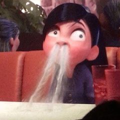 Whotfismick's tweet image. “i found you on                         “i found you on
       instagram”                                  twitter”