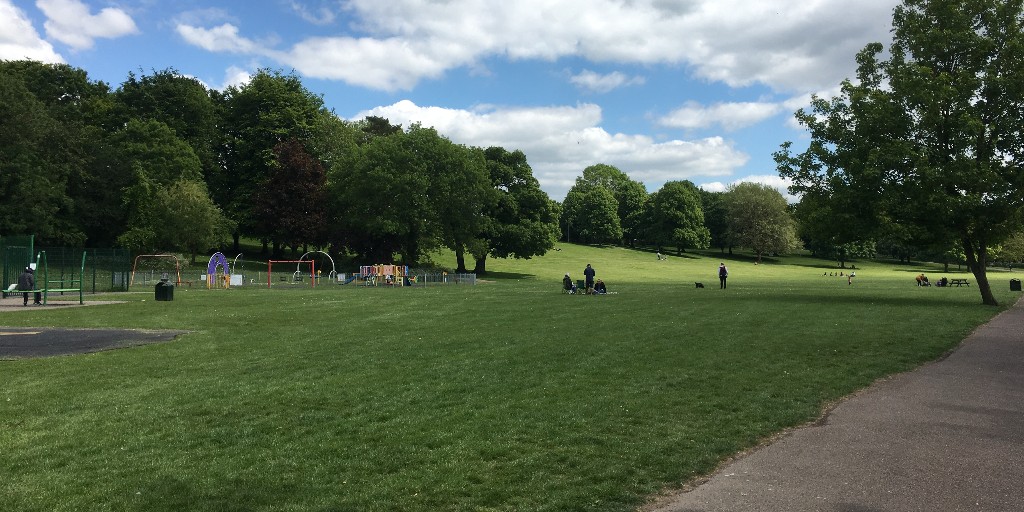 The lighting in Monkton Park is currently not working. An engineer will make a site visit next week to ascertain and fix the fault, we will update you when the lights are working. We're aware of the safety concerns this may cause, @ChippenhamCPT is aware of the situation.