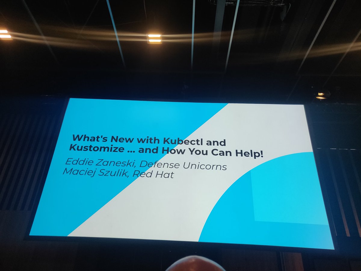 Dernière session de la #kubecon sujet les nouveautés du cli kubectl