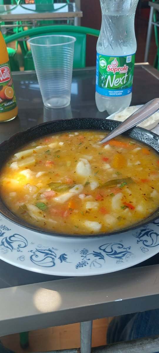 jpe1210's tweet photo. Años que no comía pantrucas 🤤🤤🤤🤤 https://t.co/3cC6i8TbJs