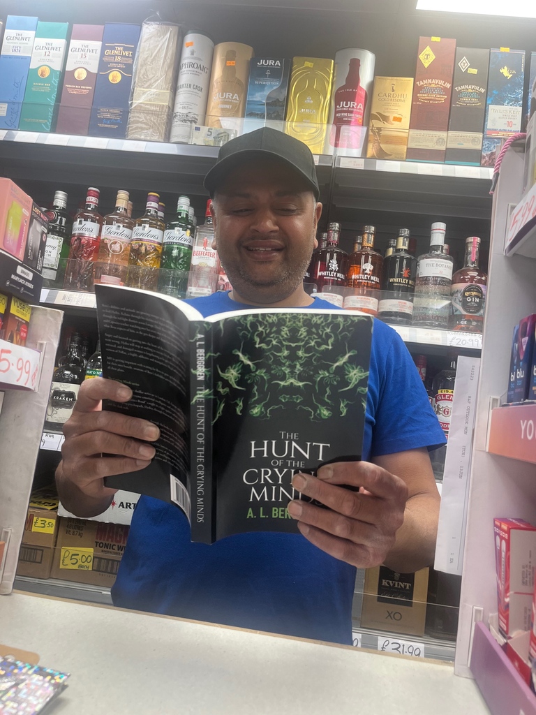 alberggren_'s tweet photo. #readerspic of the day ππ
#alberggren #thecryingminds #psychologicalthriller #reader #booklover #bookclub #booksbooksbooks #reading #read #book #bookworm #booklovers #bookaddict #bookcommunity https://t.co/y2mCF2MHq5