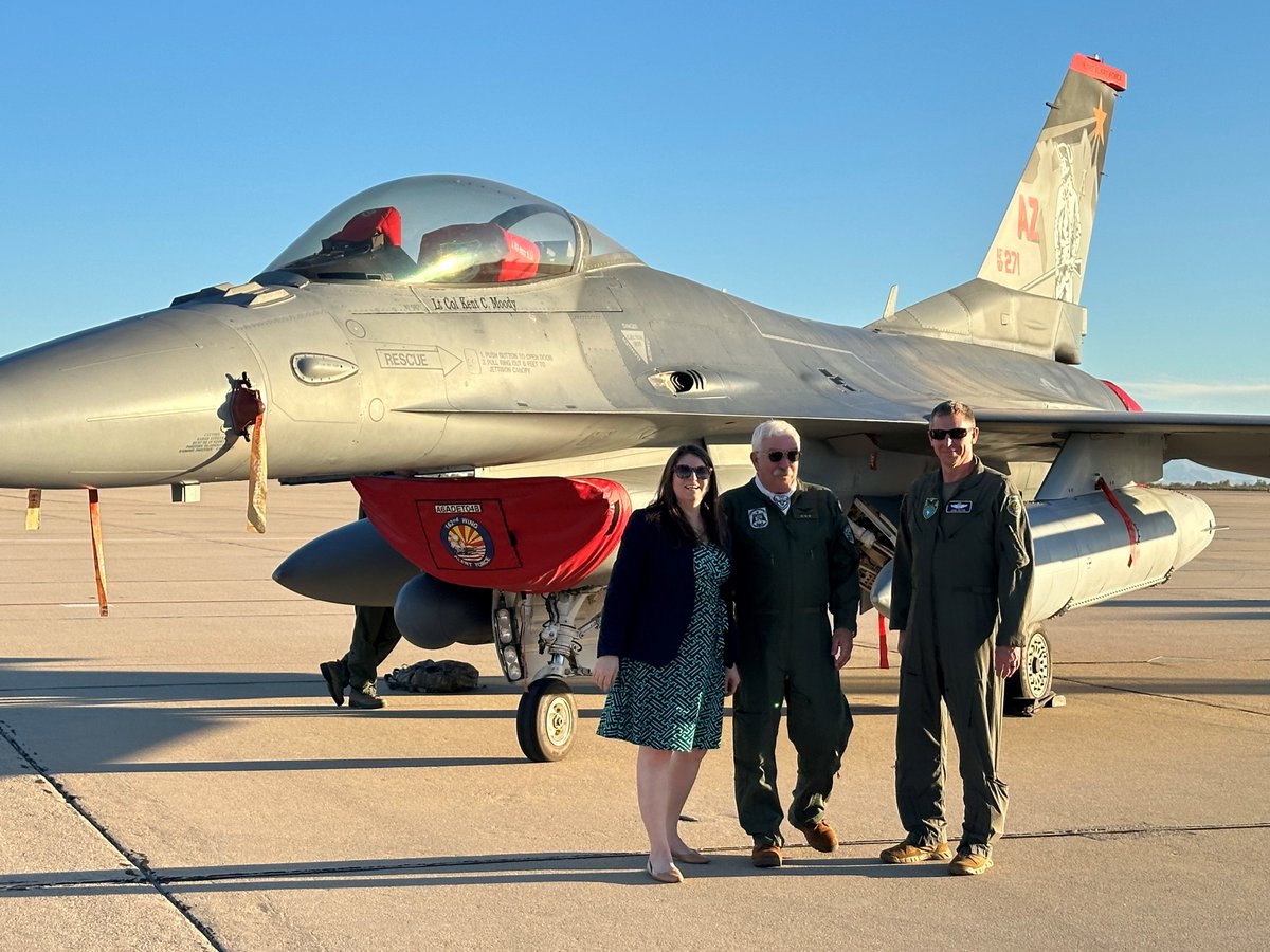 We welcome President Milei's statement earlier this week that Argentina 🇦🇷 will purchase second-hand 🇺🇸US-built F-16 fighter jets from Denmark 🇩🇰 that offers <a href="/FuerzaAerea_Arg/">FuerzaAéreaArgentina</a> a low cost high performance multirole aircraft.