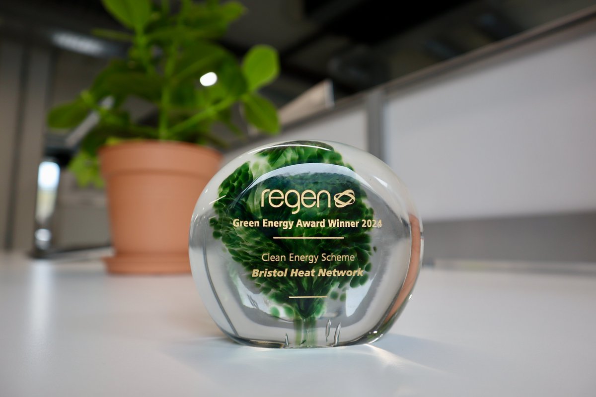 In collaboration with @VattenfallUK, Bristol City Leap has been awarded the prestigious 'Clean Energy Scheme Award' at @Regen_insight’s 2024 Green Energy Awards 🏆 Find out more by following this link 👇 bristolcityleap.co.uk/bristol-city-l… #Bristol #GEA24