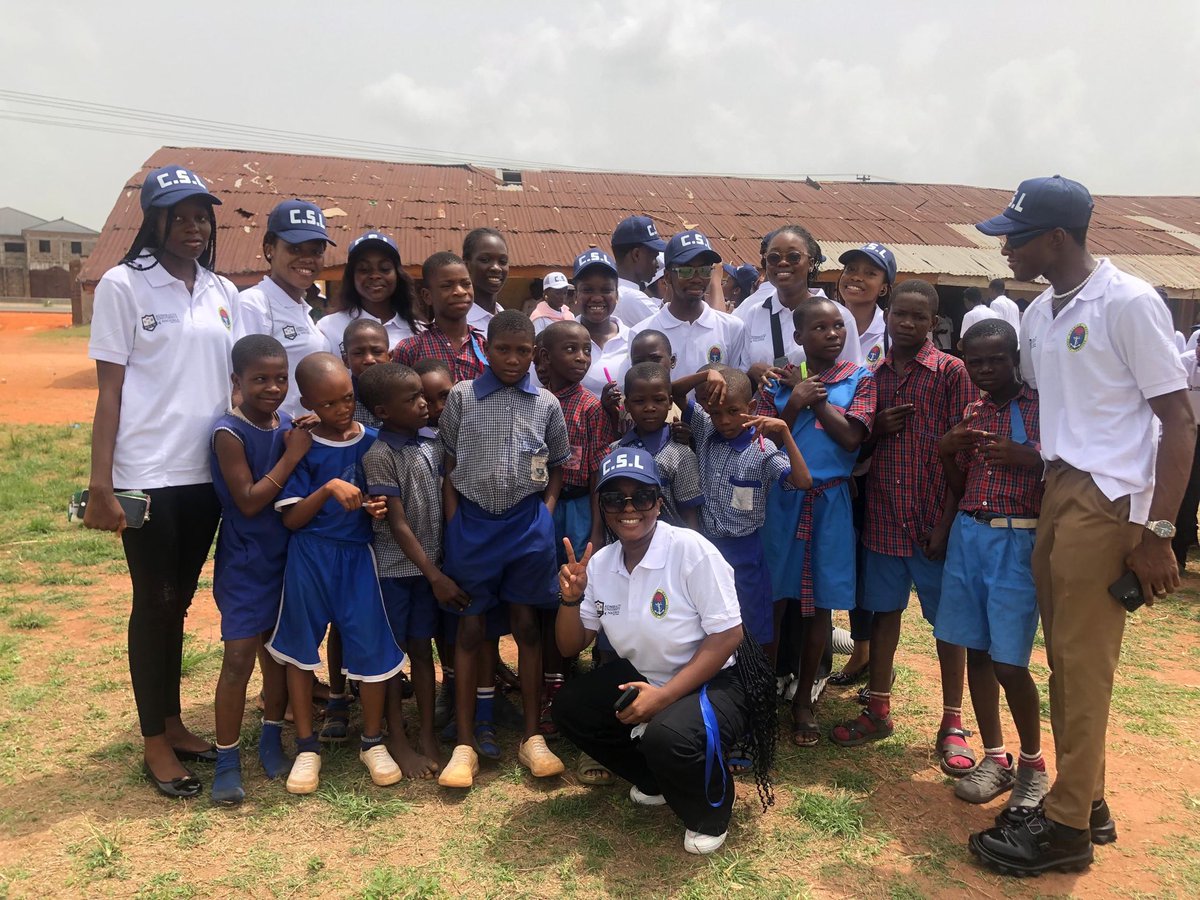 c_chikodi's tweet photo. community service in delta state https://t.co/F7VLNHTDIi