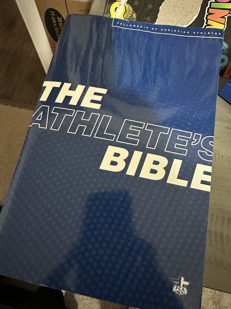 Thank you coach @Excelspeed12 I love my new Bible! 🙏🏽