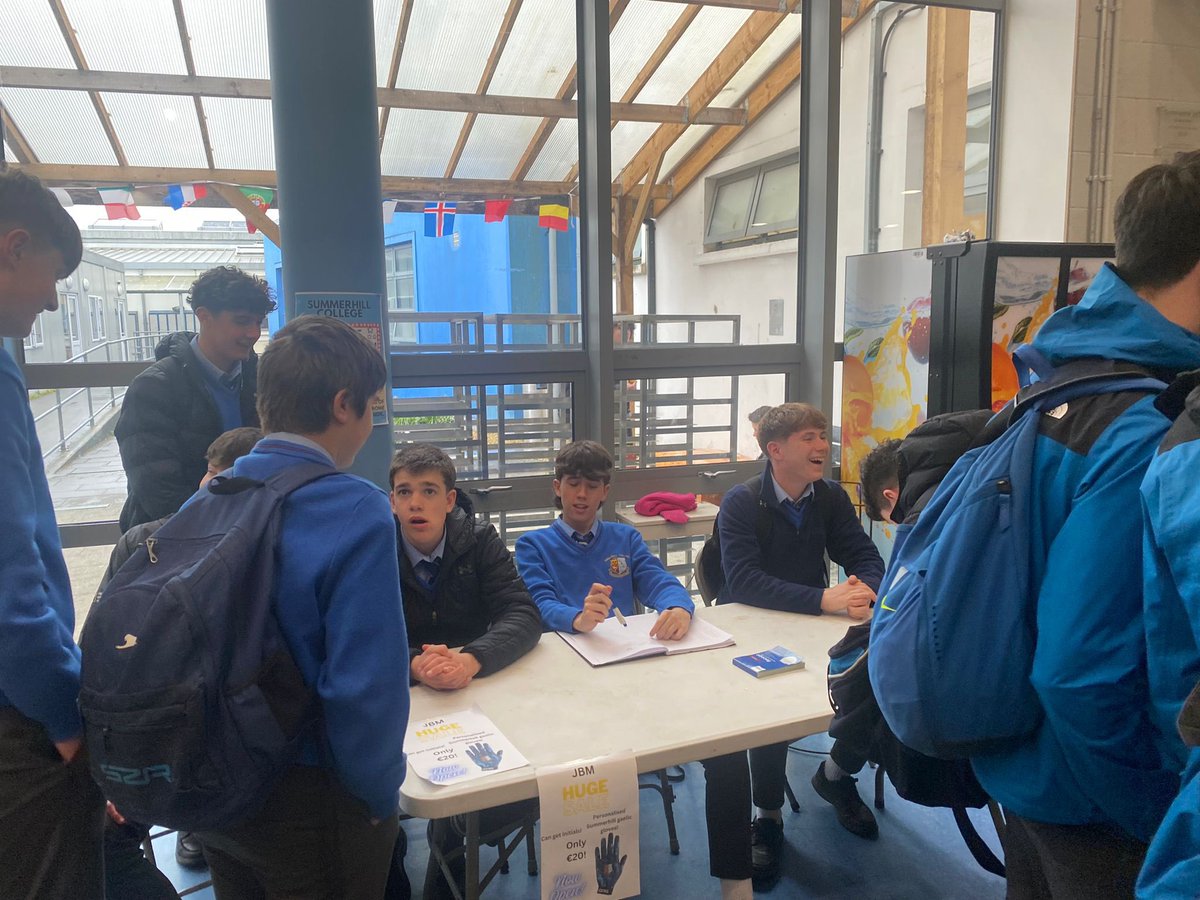 There was a great buzz around the GP area at lunchtime this week as TY’s hosted a TY Mini Company Market Fair.TY’s got the chance to show of their entrepreneurial skills as they showcased all the different products & competitions they were trying to sell. #TYMiniCompany#Business