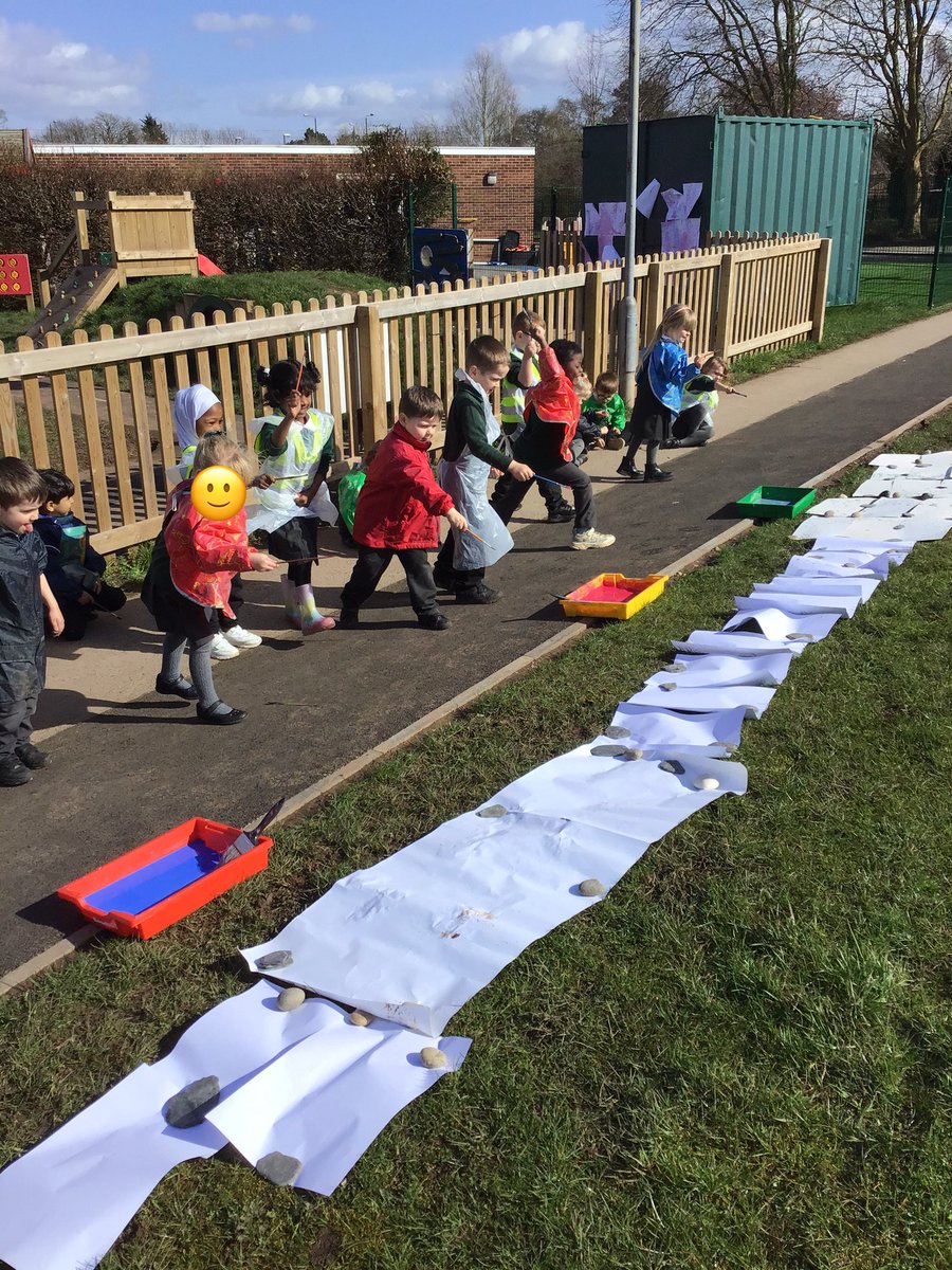 EYFS_BSA's tweet photo. FS2 have had a brilliant day full of colour to celebrate Holi Festival! #shinebright @BrackensdaleS https://t.co/wjelEiXL2G